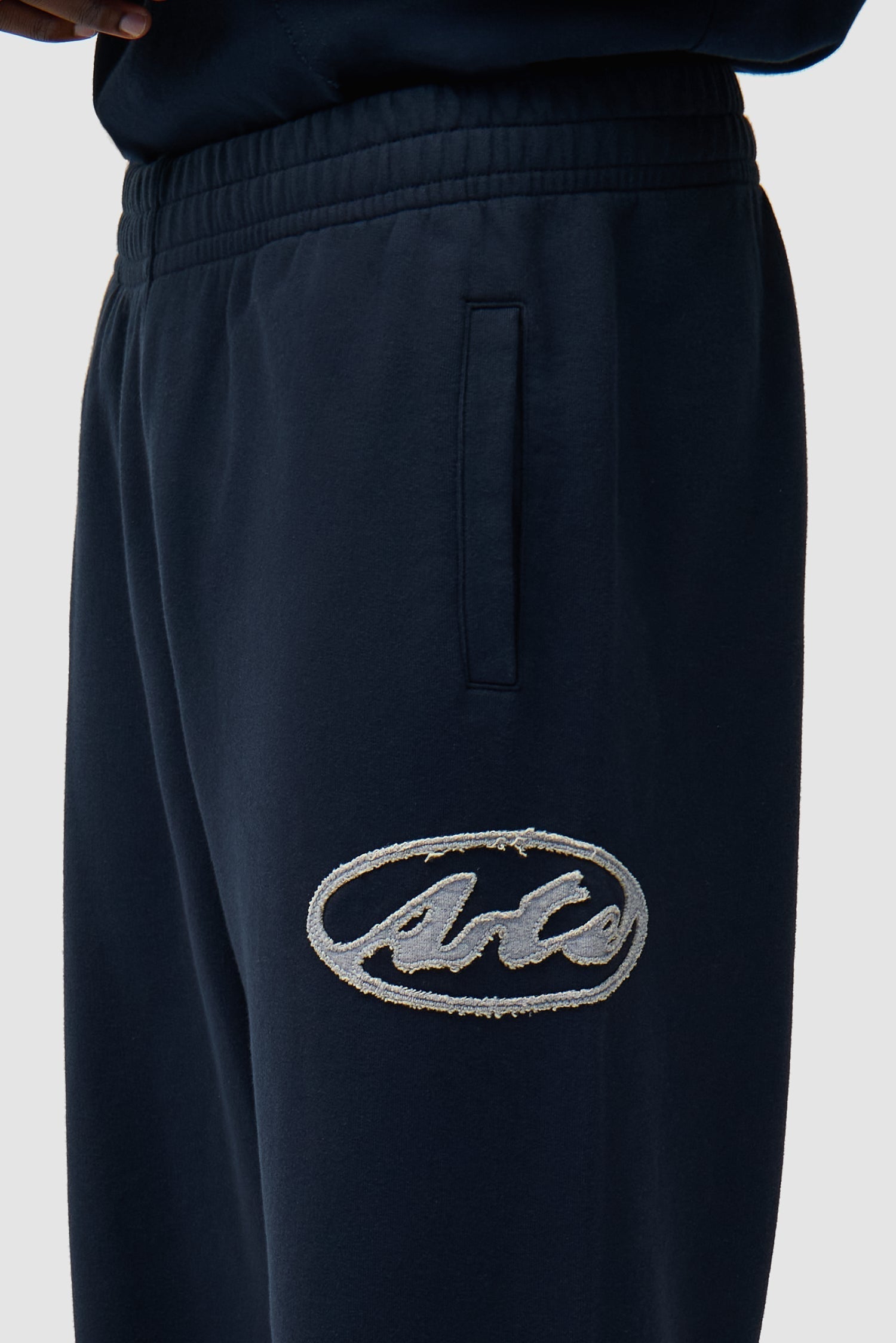 Pantalon de survêtement avec logo Circle Patch - Bleu marine